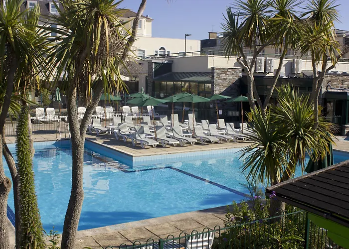 Tlh Carlton - Tlh Leisure, Entertainment And Spa ResortSpa Hotel